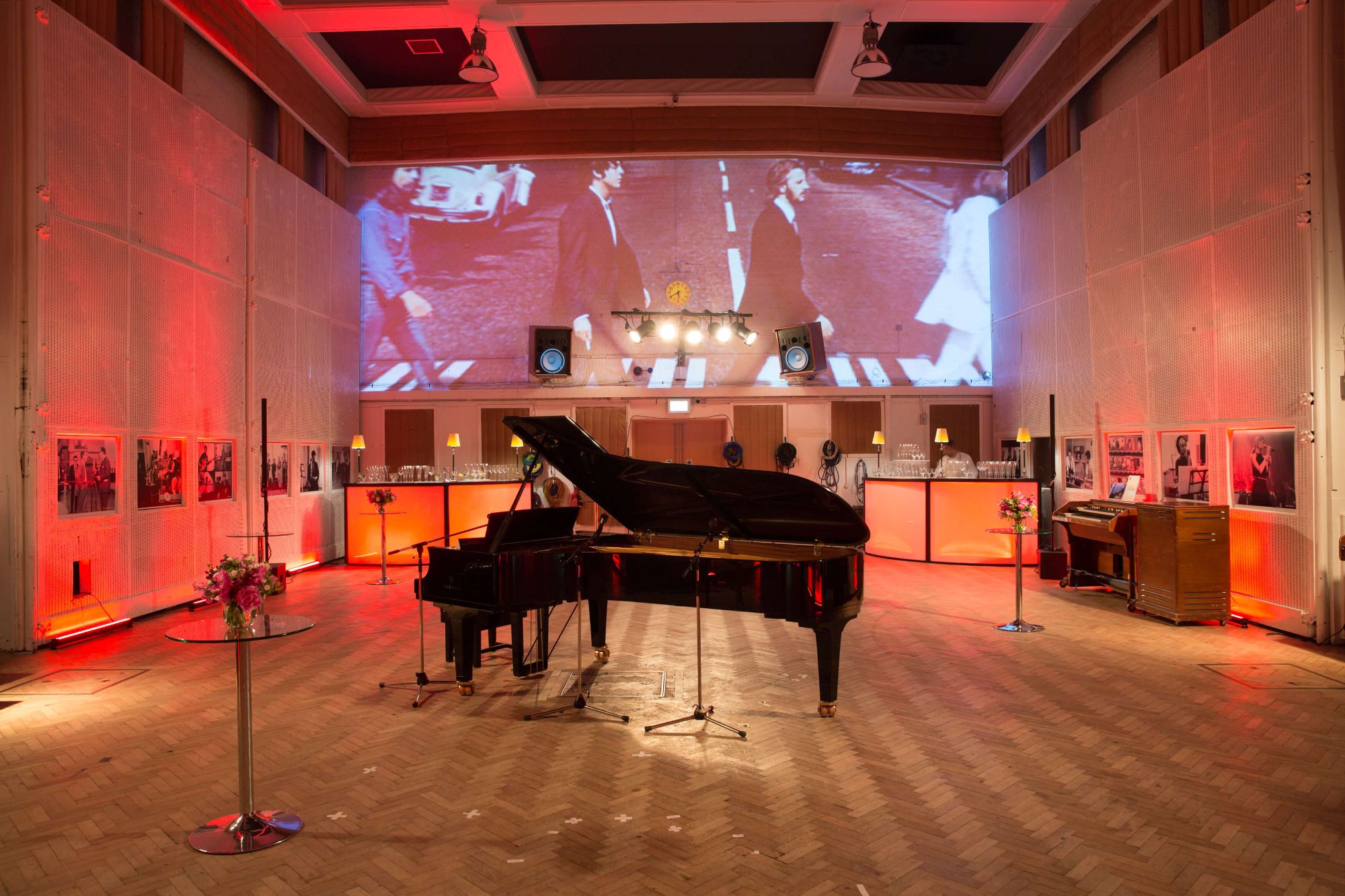 Studio 2 - Piano with projection.JPG