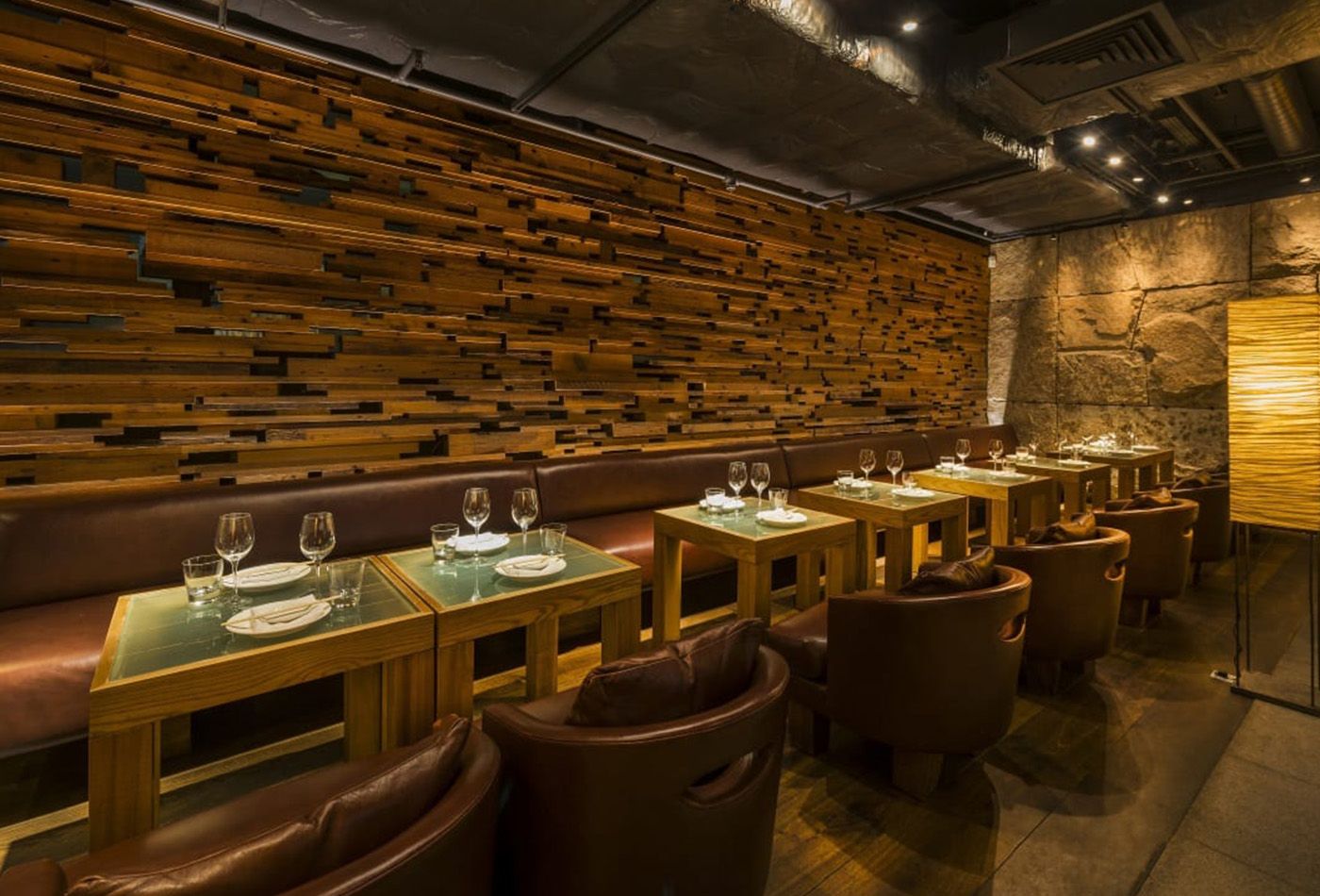 Zuma specialises in informal izakaya-style dining, themes of wood, stone, green and leather